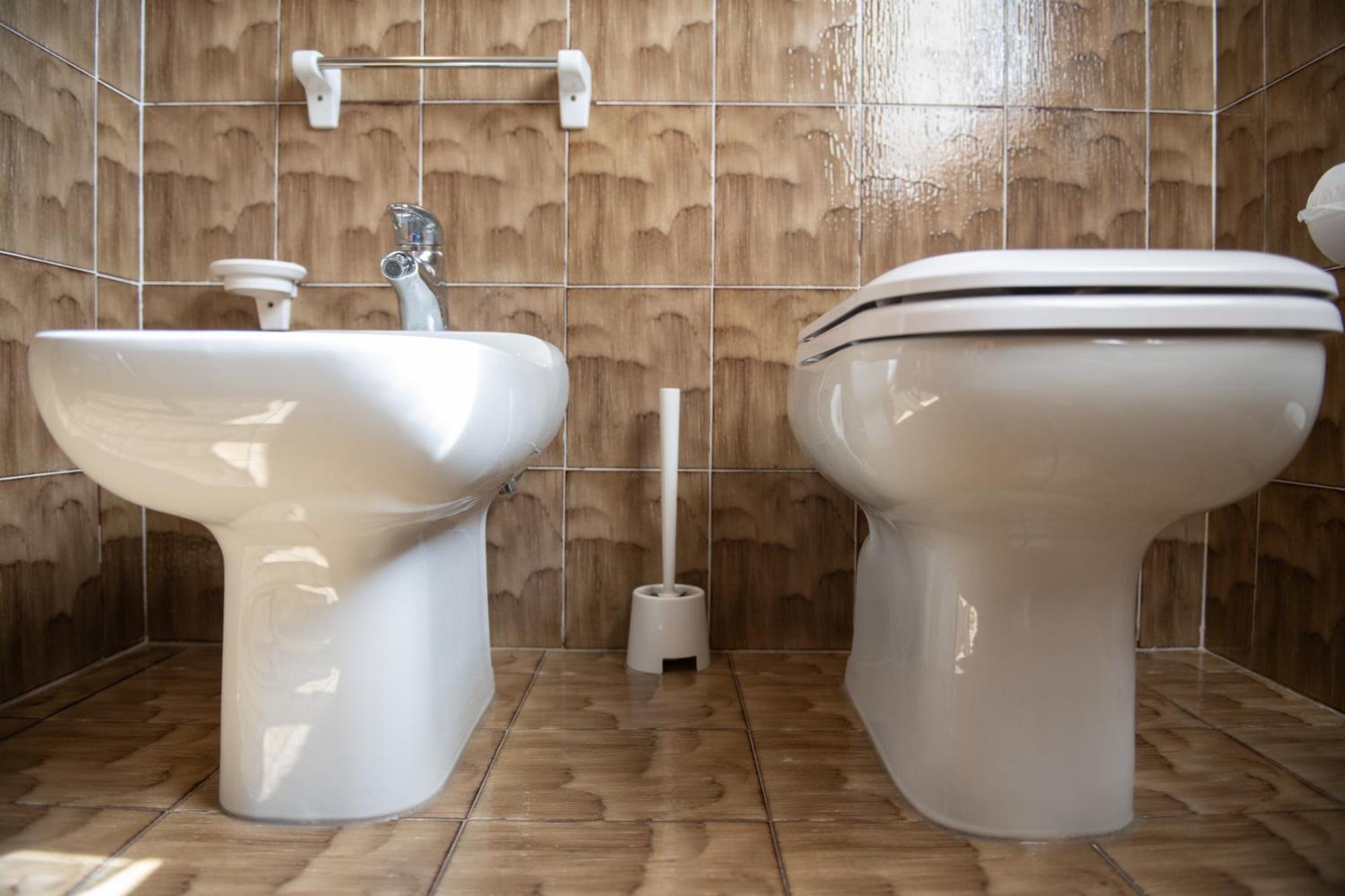 Casa Carlina Apartment Тревильо Екстериор снимка