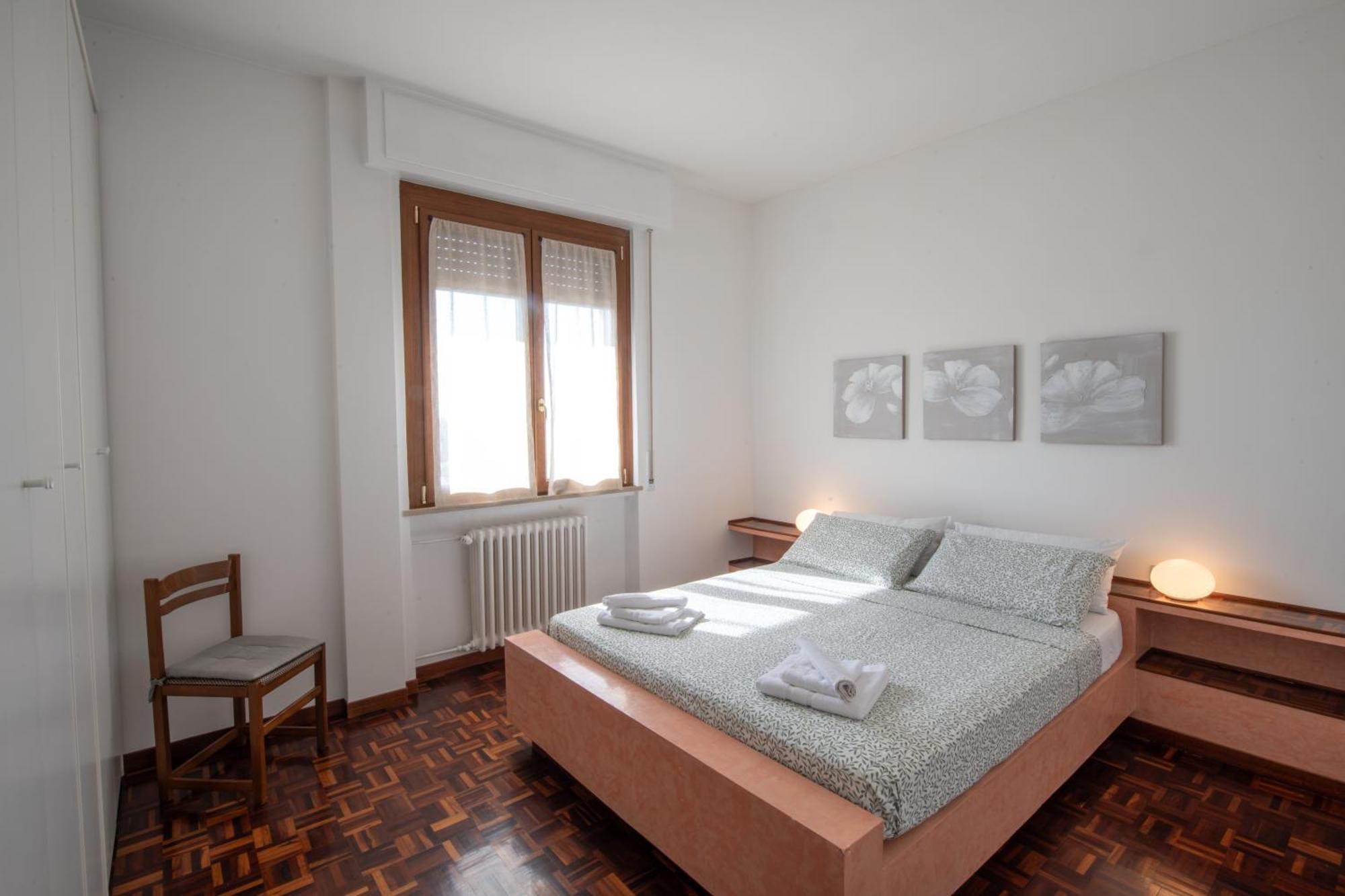 Casa Carlina Apartment Тревильо Екстериор снимка